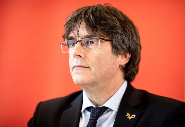 FILED - 03 June 2019, Hamburg: Carles Puigdemont, Former President of the Government of Catalonia, speaks during a press conference at a hotel complex in Hamburg. Puigdemont accused the European Union of negativity toward Spain's handling of protests marred by violence in Catalonia in the past few weeks after the leaders of the minority Independence Movement were sentenced. Photo: Christian Charisius/dpa