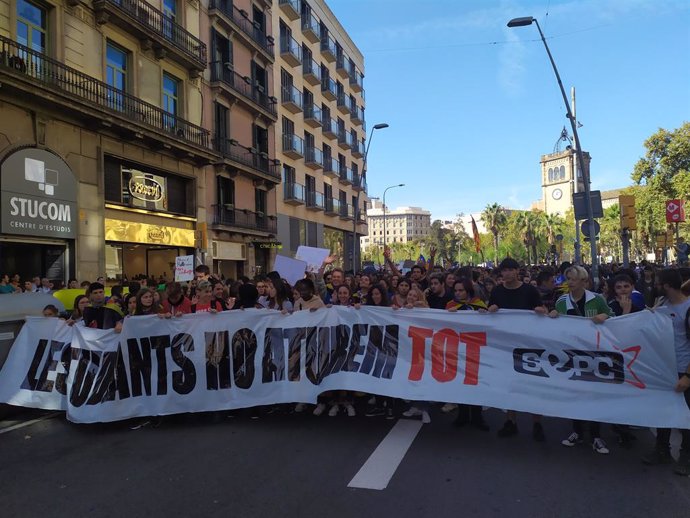 Manifestació d'estudiants a Barcelona aquest dijous.