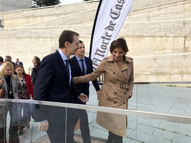 El consejero de Empleo e Industria, Germán Barrios, a su llegada al Foro Económico de El Norte de Castilla.