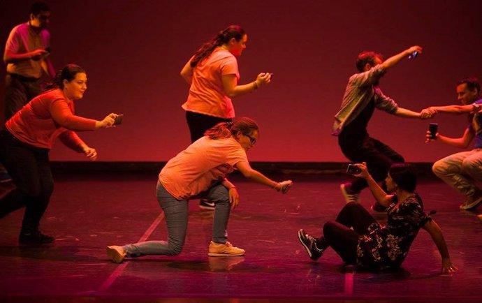 Performance del grupo Puzzleatípico