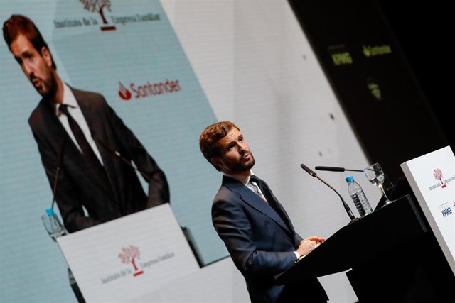 El presidente del PP, Pablo Casado, durante su intervención en el XXII Congreso Nacional de la Empresa Familiar, en Murcia (España), a 29 de octubre de 2019.