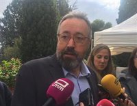 Girauta (Cs) resta importancia a la encuesta que pone en duda su escaño: "Lo dice un señor con la gorra del PSOE"