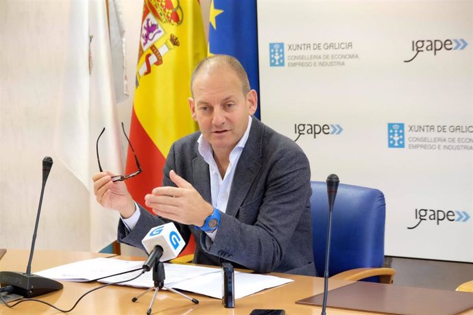 El director del Igape, Juan Cividanes, hace balance en rueda de prensa de los datos de exportaciones de las empresas gallegas en el mes de agosto de 2019