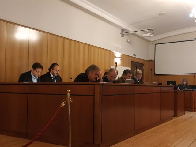 Los acusados, durante una sesión del juicio por el denominado 'Caso PGOU'.