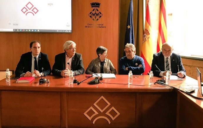 Reunión de la Delegada del Gobierno con alcaldes de municipios afectados por el temporal.