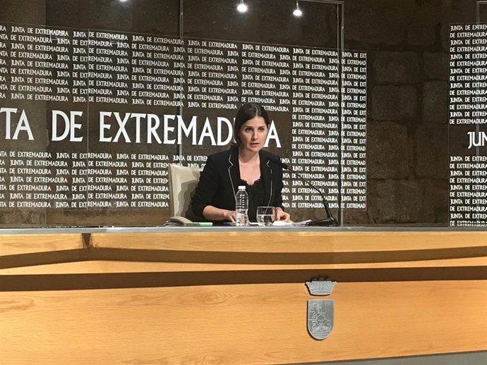 La consejera de Igualdad y portavoz de la Junta, Isabel Gil Rosiña