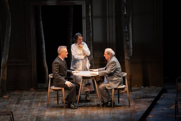 'Copenhague' llega a Córdoba de la mano de Emilio Gutiérrez Caba y Carlos Hipólito