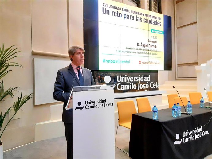 El consejero de Transporte, Movilidad e Infraestructuras de la Comunidad de Madrid, Ángel Garrido, participa en las VII Jornada sobre Medio Ambiente