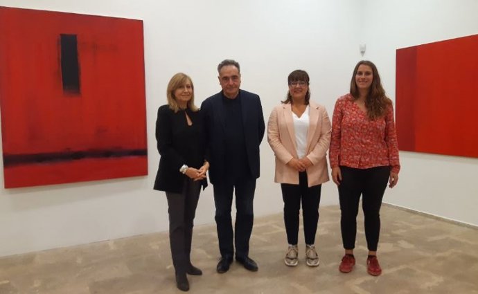 Presentación exposición 'Mateu Bauz: vermell'