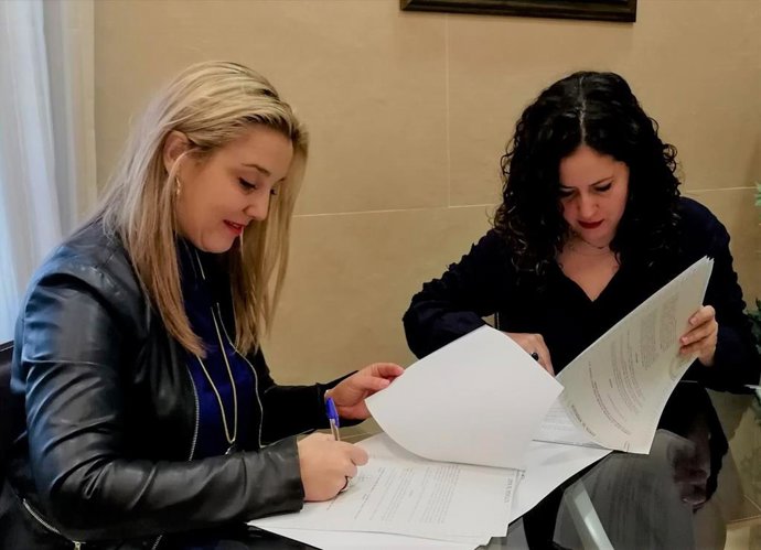 Ayuntamiento de Alcalá firma un convenio de Ayuda a Domicilio que destina seis millones para personas dependientes