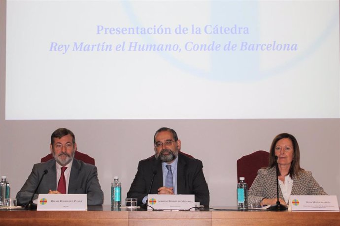 Presentación de la cátedra 'Rei Martí l'Hum' de la UAO CEU