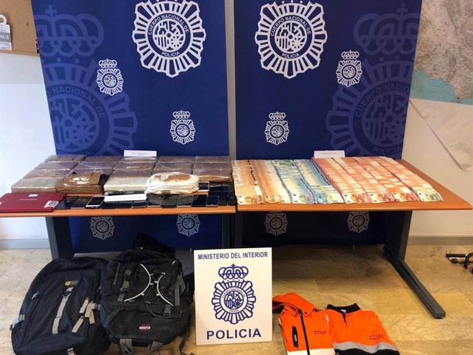 Cocaína y dinero incautado a ua organización que operaba desde el puerto de Algeciras