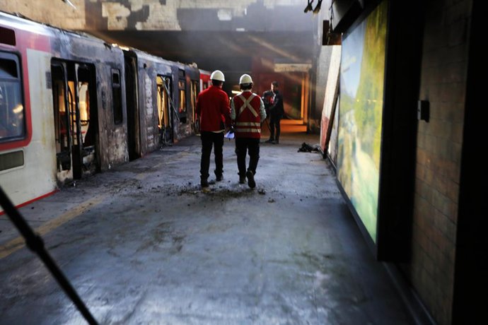Un vagó de metro atacat a Xile