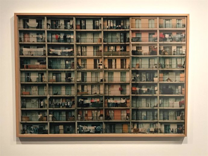 Obra de Valérie Touve, 'Sin título' en una exposición en el CaixaForum de Barcelona en colaboración del Centre Pompidou