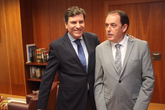 Fernández Carriedo junto al presidente de la Diputación de Soria, Benito Serrano.