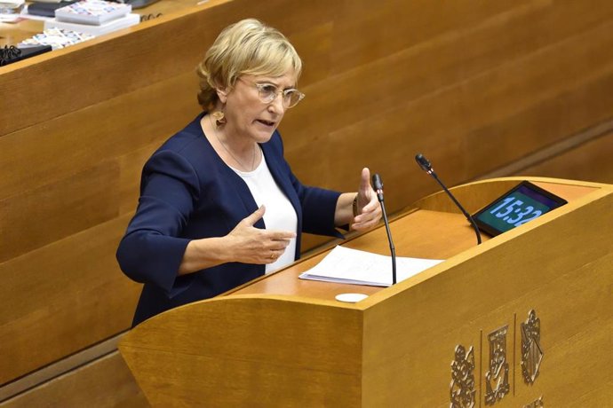 La consellera de Sanidad, Ana Barceló