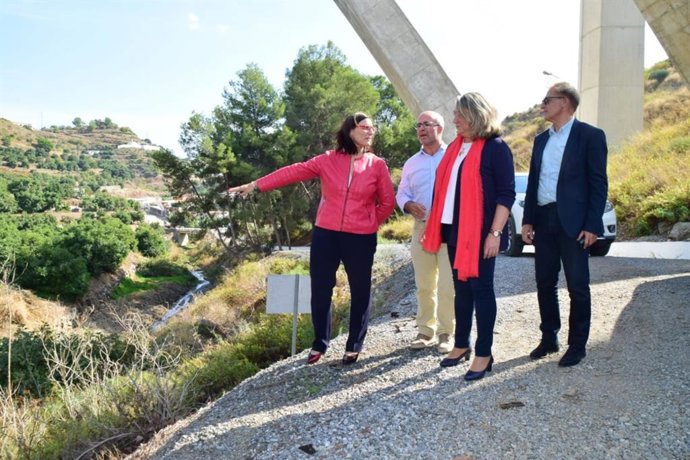 Granada.- La Junta acomete trabajos de limpieza en dos cauces en Almuñécar