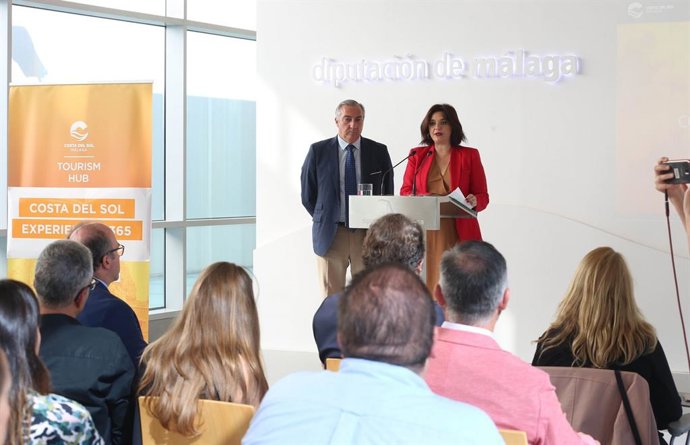 La consejera delegada de Turismo Costa del Sol, Margarita del Cid, en la clausura del programa Experiences 365