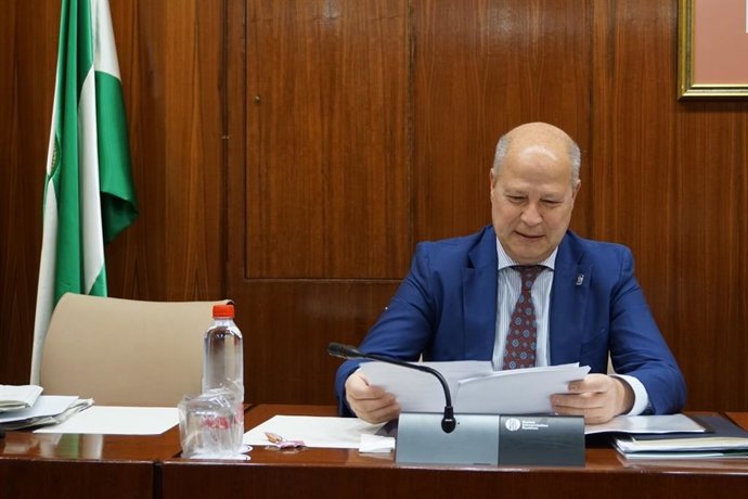 Javier Imbroda en la Comisión de Educación en una imagen de archivo