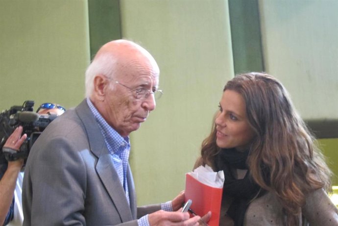 Imagen de archivo de Emilio Lledó, reconocido como Autor Andaluz de 2020 por el Centro Andaluz de las Letras. 