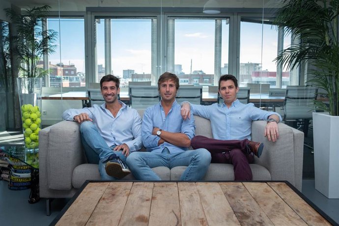 Pedro Clavería, Pablo Carro y Domingo Guzmán,  fundadores de Playtomic.