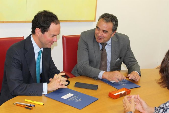 Sevilla.- Alumnos de la US podrán realizar prácticas académicas curriculares y e