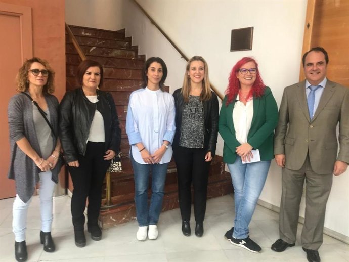 Alcalá inaugura el curso con una clase de la matemática Clara Grima sobre su descubrimiento del 'escutoide'