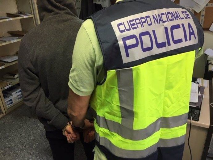 Detenido uno de los presuntos atracadores en Sevilla