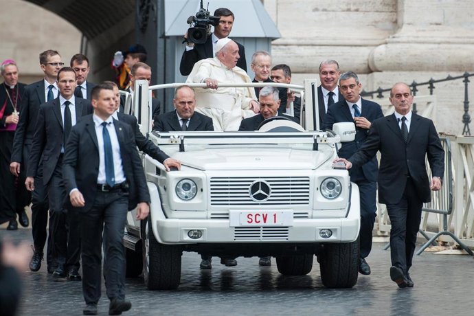 October 30, 2019 - Vatican: Pope Francis arrives to leads his weekly general audience in Saint Peter's Square, at the Vatican. (Massimigliano Migliorato/CPP/Contacto)