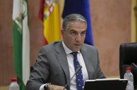 La Junta pide al PSOE-A los "papeles" de vacunas de gripe "fantasma" porque "no consta" entrega a otros colectivos