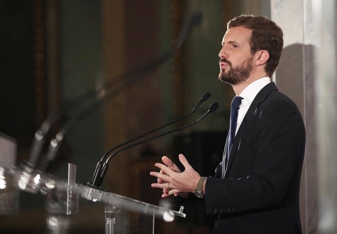 El presidente del PP, Pablo Casado, interviene en el desayuno informativo organizado por el foro ABC-Deloitte en el Casino de Madrid (España), a 31 de octubre de 2019.