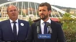 Pablo Casado y José Antonio Monago en Cáceres