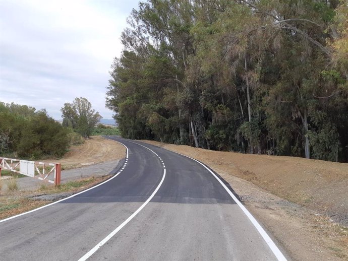 Una carretera de la provincia de Málaga arreglada por la Diputación