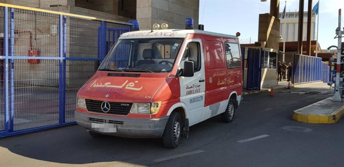Ambulancia de Marruecos intervenida en Melilla por incumplir normas