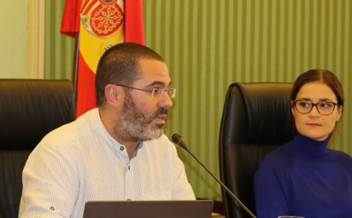 El director tcnic de la Xarxa Europea de Lluita contra la Pobresa i l'exclusió Social de Balears (EAPN-IB), Andreu Grimalt, en el Parlament.