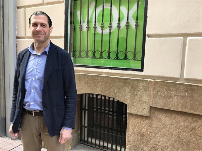 El candidato de Vox Zaragoza al Congreso, Pedro Fernández.