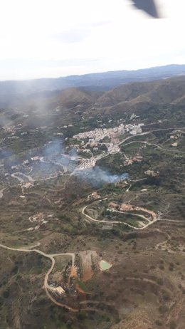 Incendio forestal en Bédar