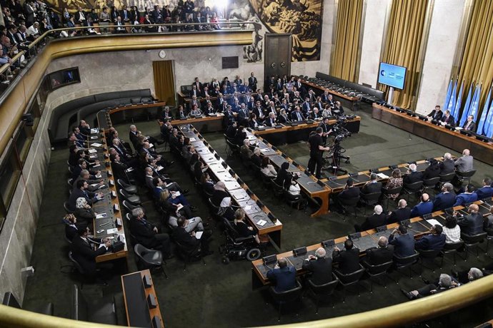 Primera reunión del comité constitucional para Siria en Ginebra