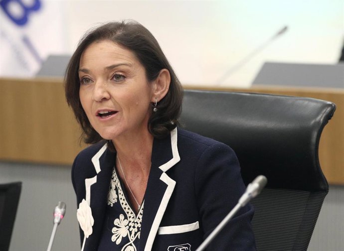 La ministra de Industria, Comercio y Turismo en funciones, Reyes Maroto,