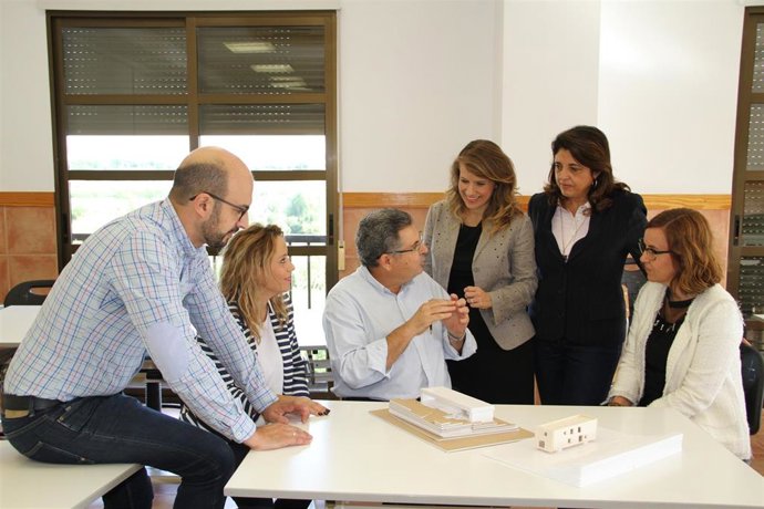 Investigadores del proyecto 'Casas saludables' de la UCAM