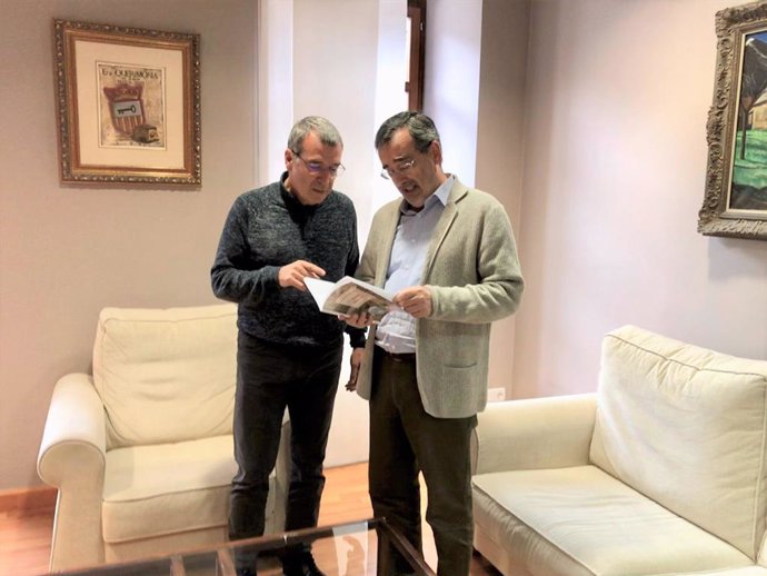 Reunión del síndic d'Aran, Francés Boya, el presidente del Senado, Manuel Cruz, en el Conselh Generau d'Aran, en Vielha (Lleida), el 2 de noviembre de 2019