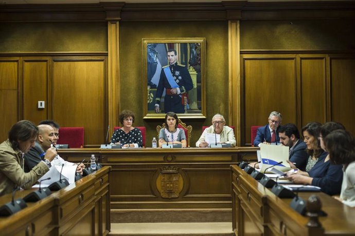 Reunión Constitutiva Del Consejo Rector Del Instituto Almeriense De Tutela (IAT)