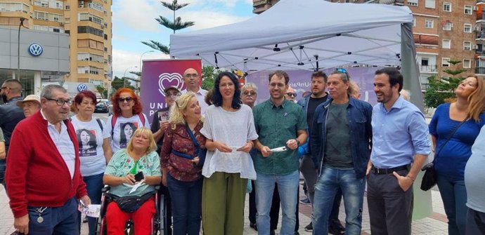 Eva García Sempere, Toni Valero y Alberto Garzón en un  acto en Málaga