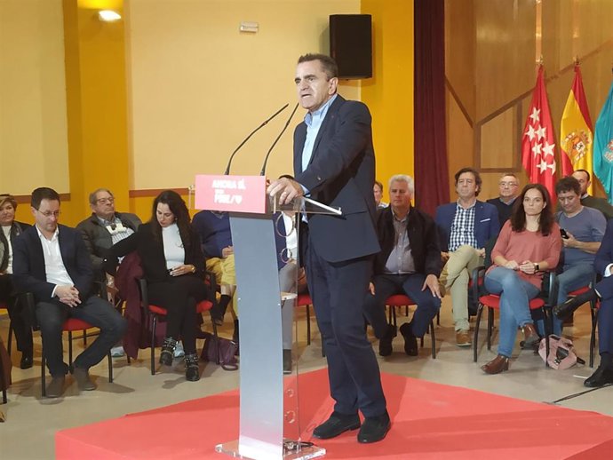 El secretario general del PSOE-M, José Manuel Franco, participa en un acto con alcaldes socialistas en la Comunidad de Madrid.