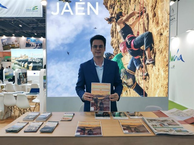 El diputado de Promoción y Turismo,  Francisco Javier Lozano