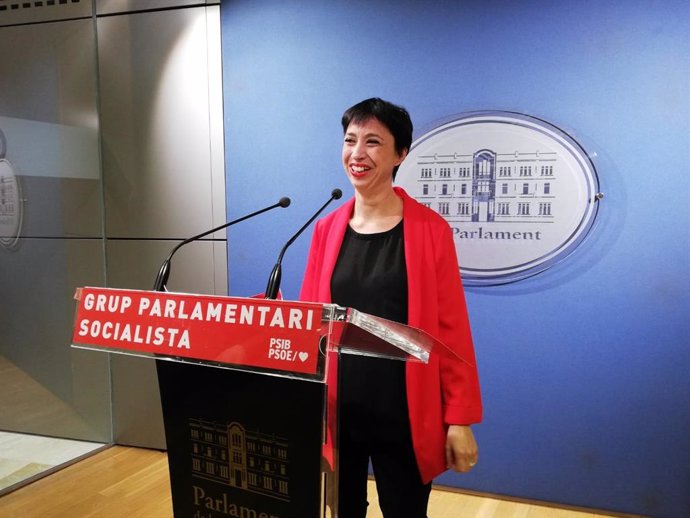 La portaveu del Grup Parlamentari Socialista, Sílvia Cano