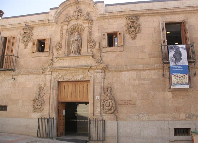 Faana del Archivo de la Guerra Civil a Salamanca