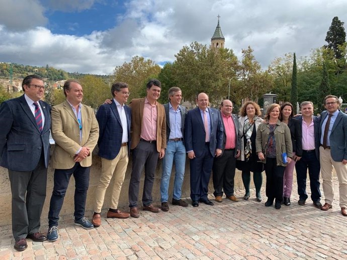 El vicesecretario Territorial del PP, Antonio González Terol, visita Granada