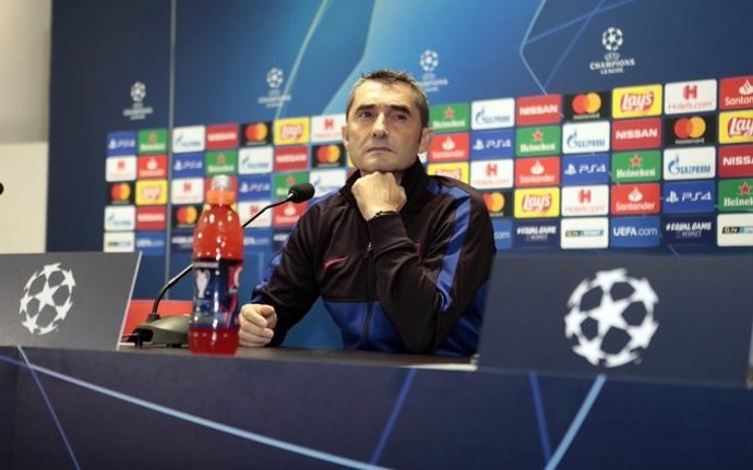 El entrenador del FC Barcelona, Ernesto Valverde, en rueda de prensa