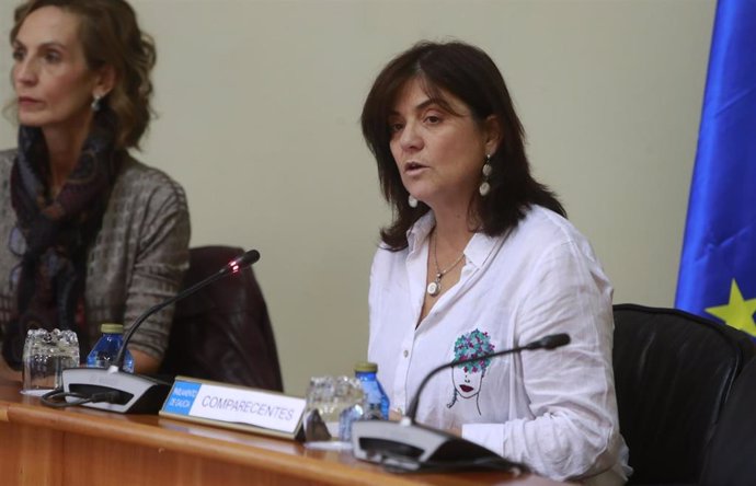 La directora del Instituto Tecnolóxico para o Control do Medio Mariño de Galicia (Intecmar), Covadonga Salgado, durante la comparecencia.
